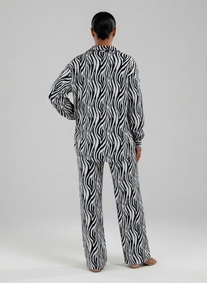 Camisa Verano Muse™ de manga larga plisada con estampado de cebra y pantalones de pernera ancha